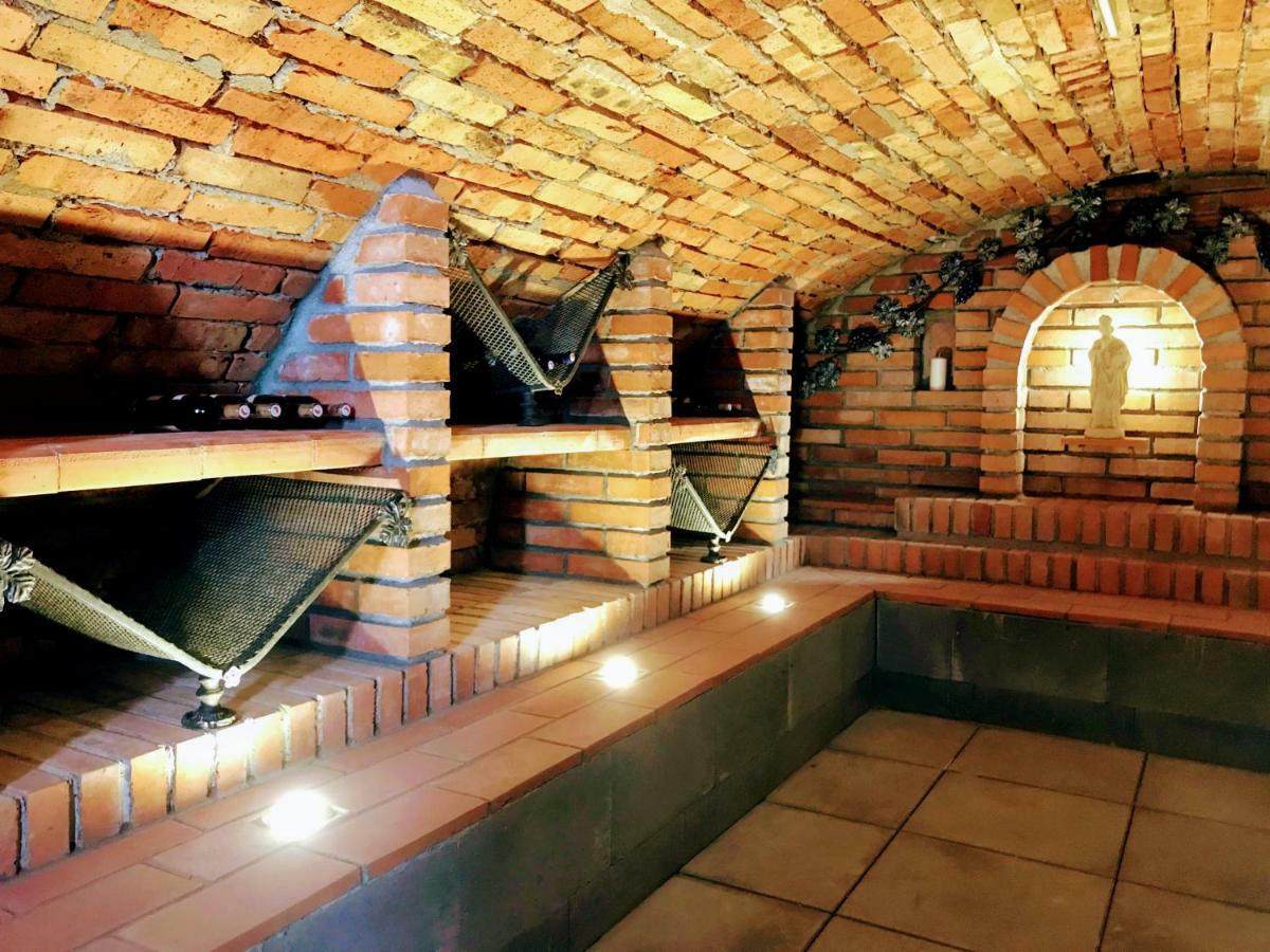 Apartman Pavlenka Hustopeče Buitenkant foto